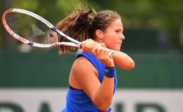 比赛中不断 比赛中不断