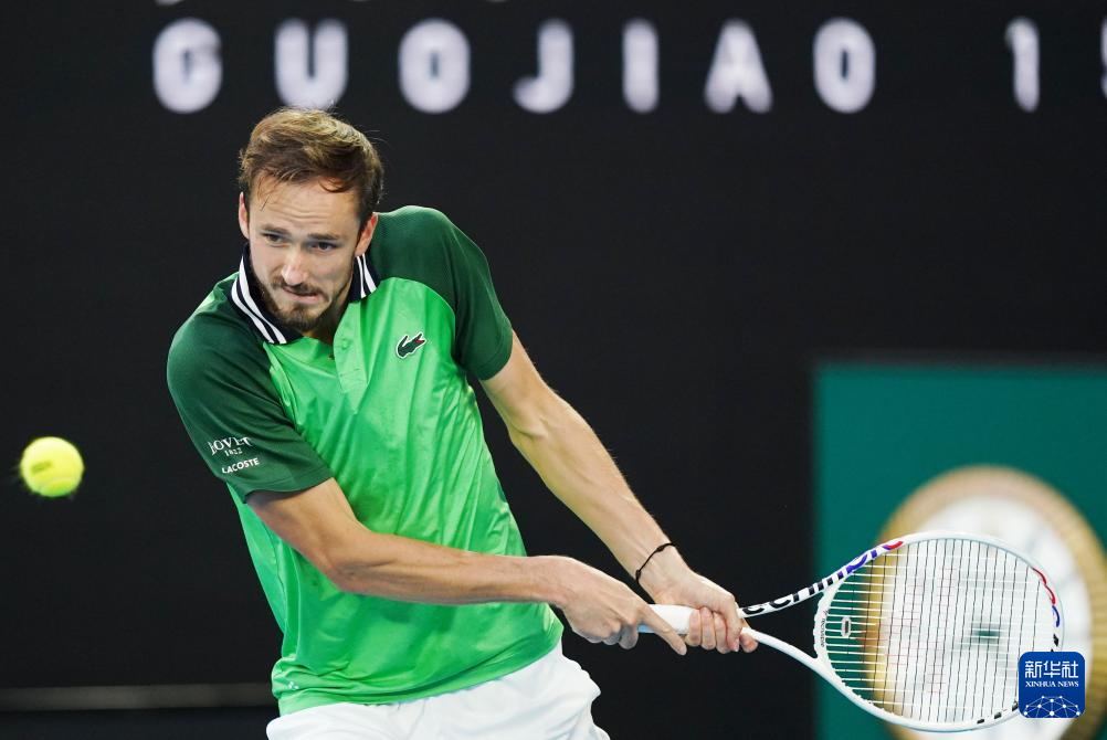 明显领先 明显领先