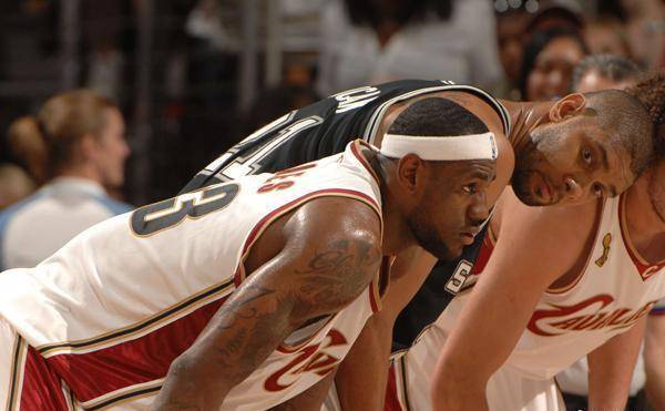 而他更需要 而他更需要